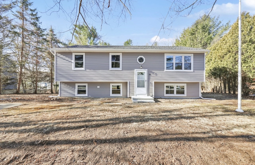 33 Brimfield Rd Property Photo