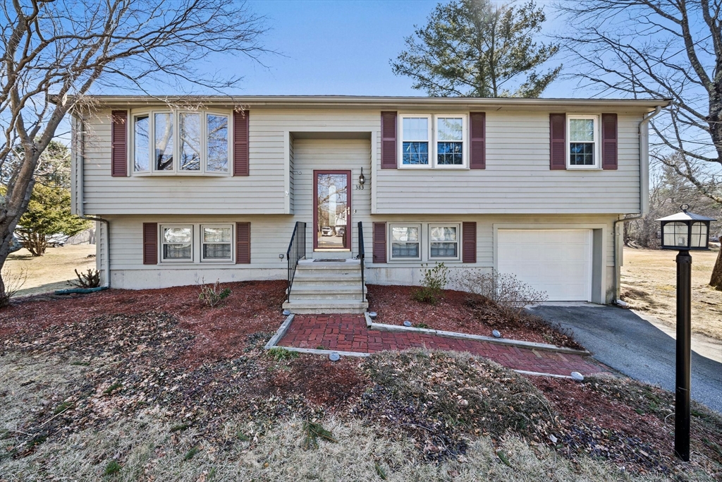 383 Linwood St Property Photo
