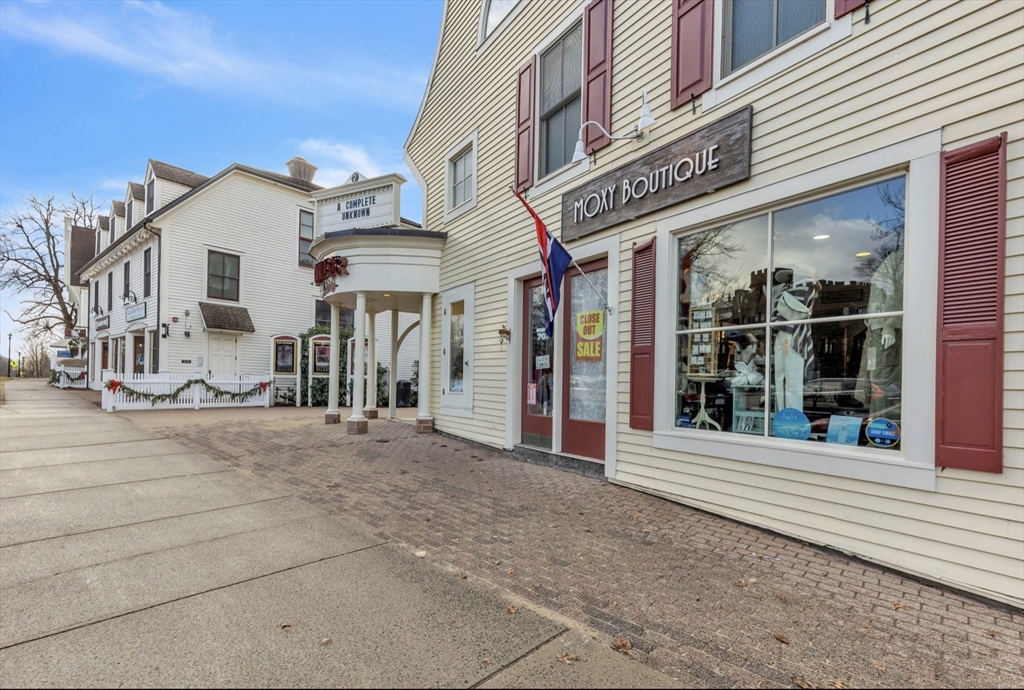 17 College Property Photo 3