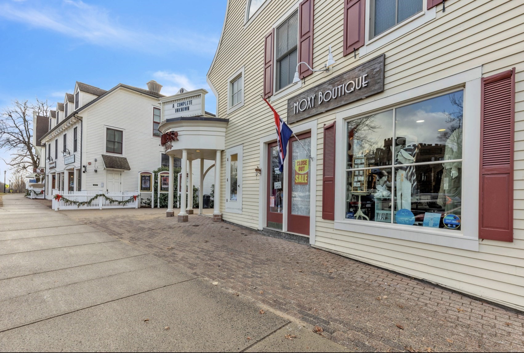 17 College Property Photo 3