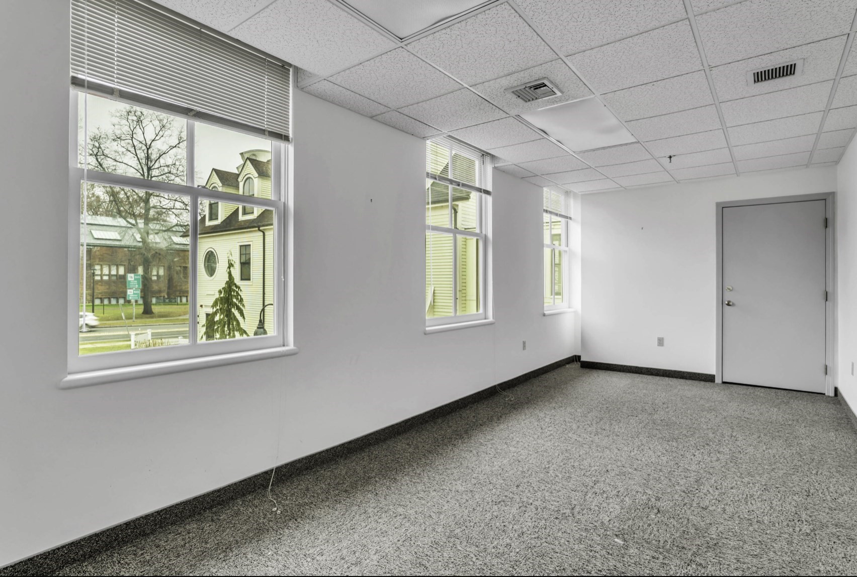 17 College Property Photo 12