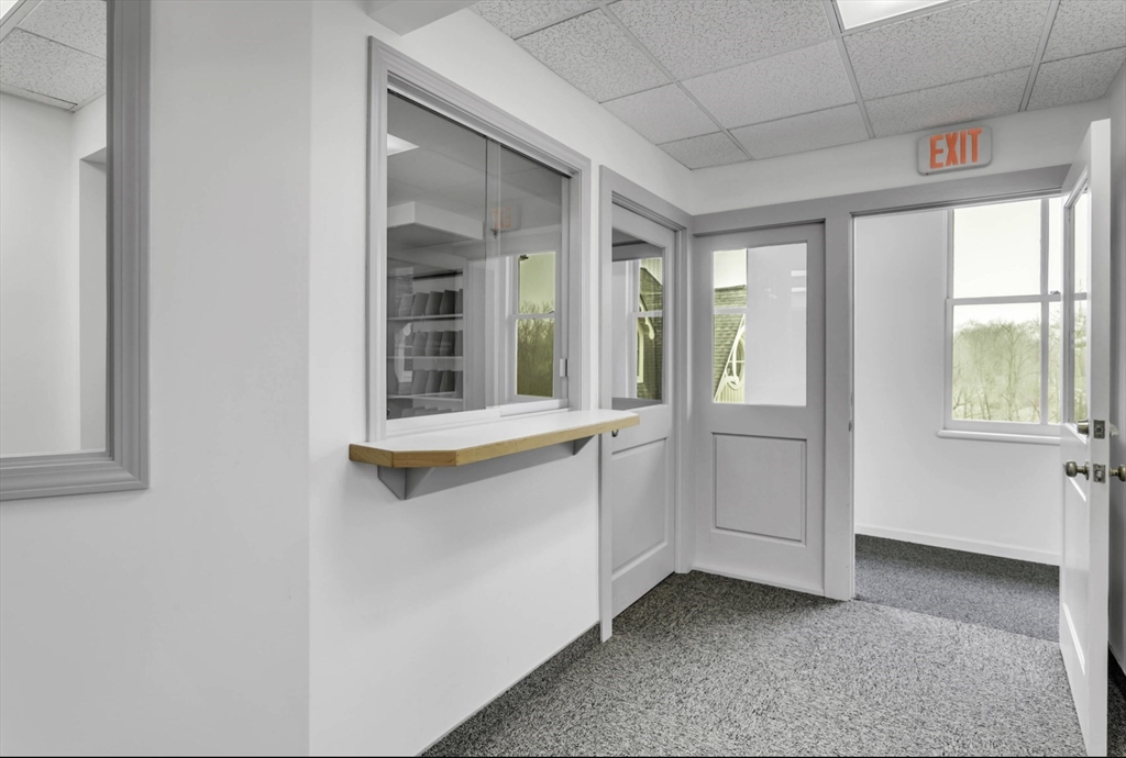 17 College Property Photo 14