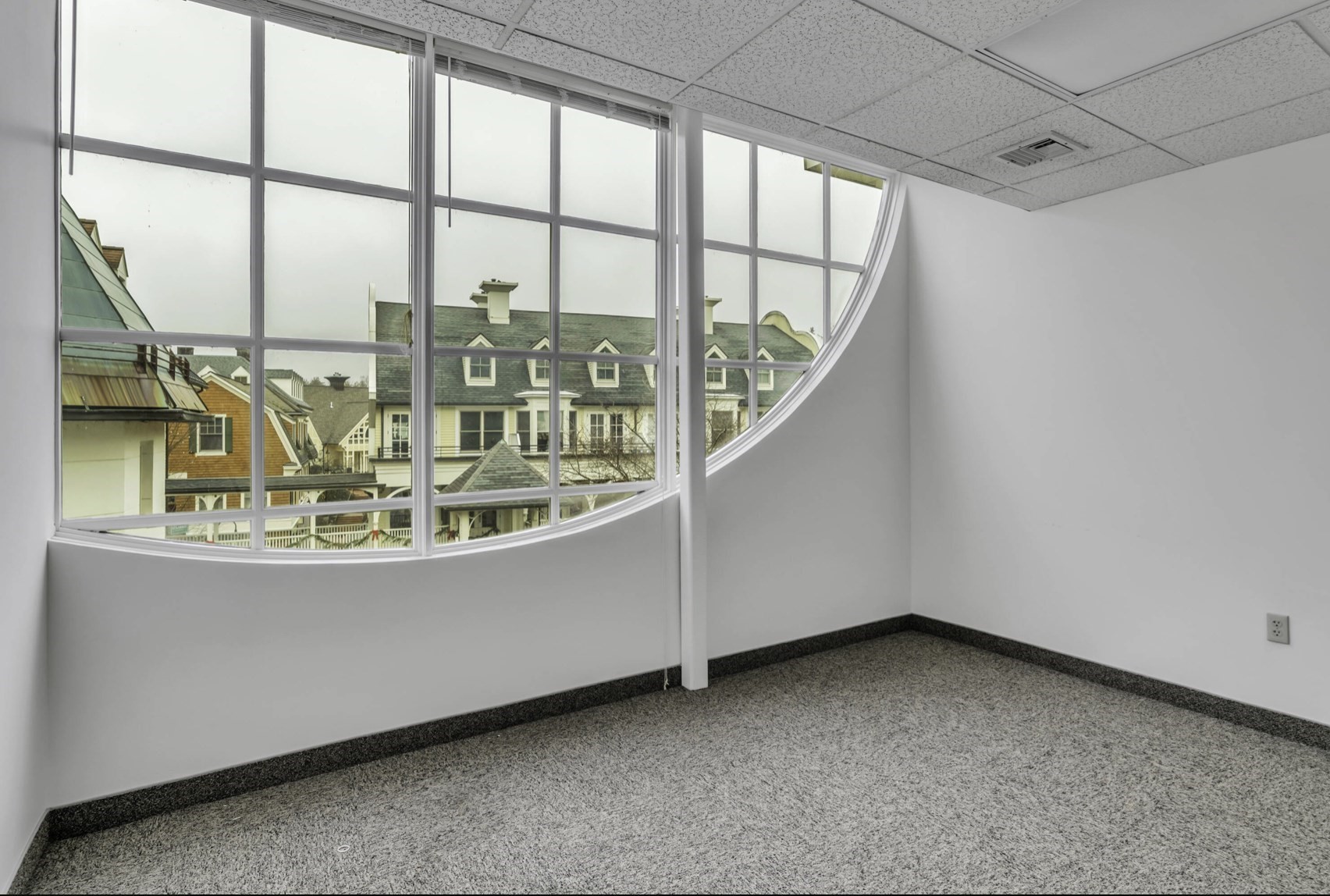 17 College Property Photo 18