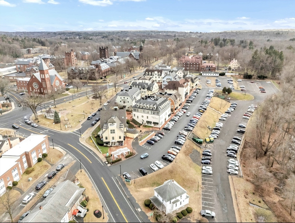 17 College Property Photo 20