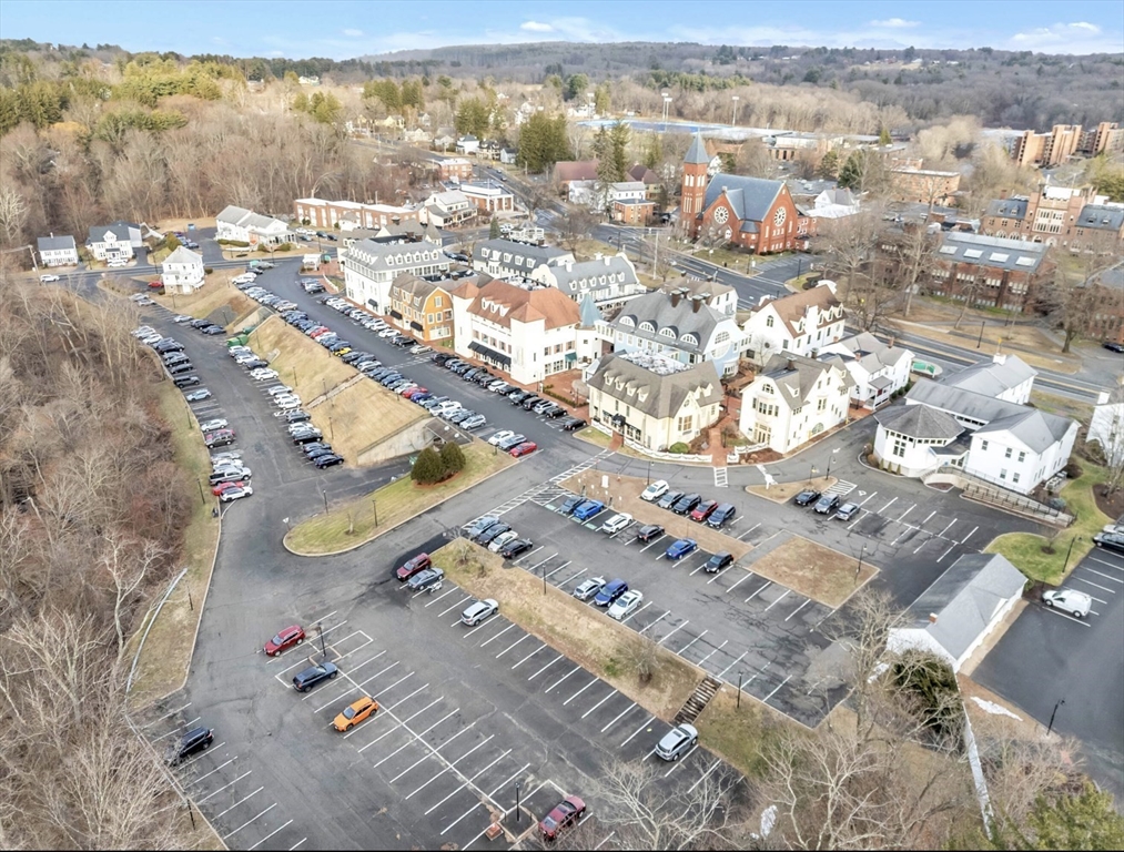 17 College Property Photo 21