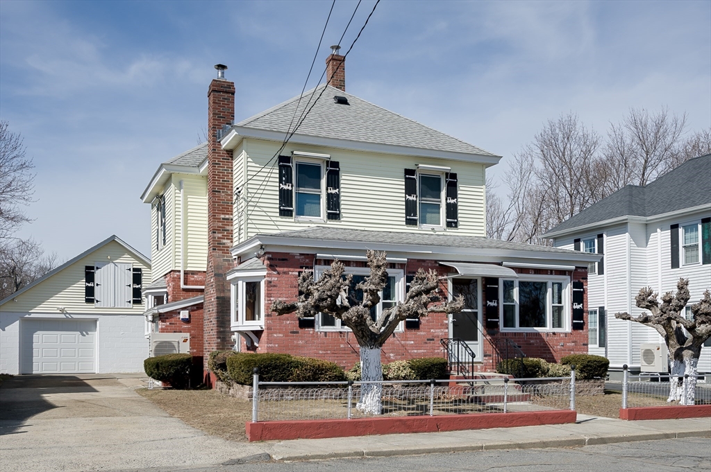 2 Worcester St Property Photo
