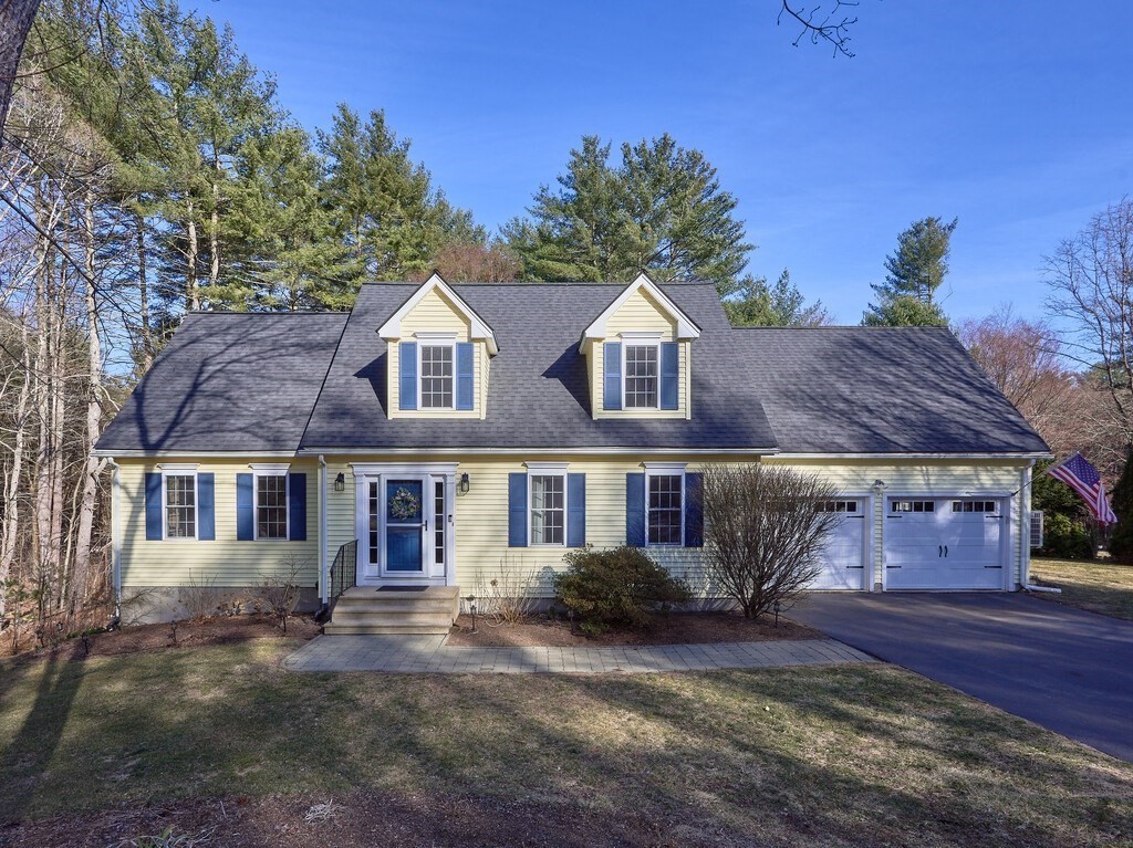 320 Moon Hill Rd Property Photo
