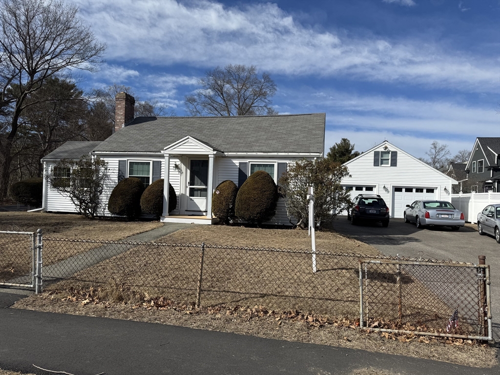 One Princeton Rd Property Photo