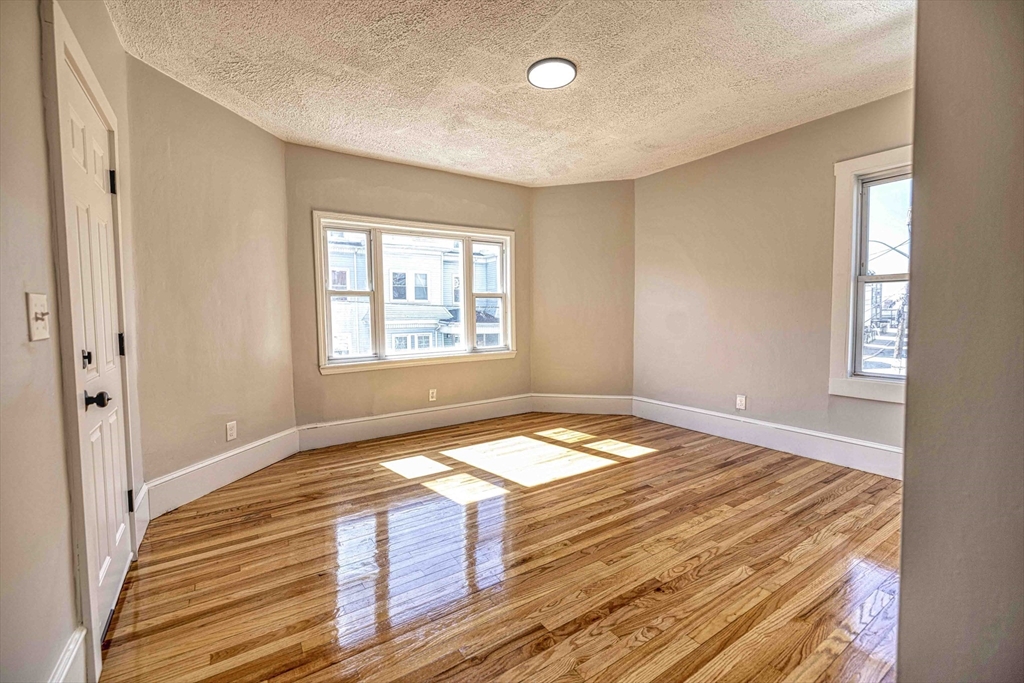 66 Lyon St. # 2 Property Photo 1