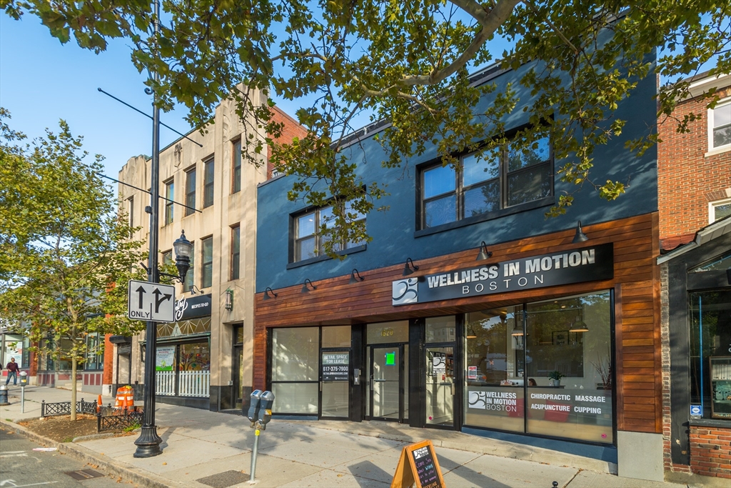 1620 Beacon Street Property Photo 3