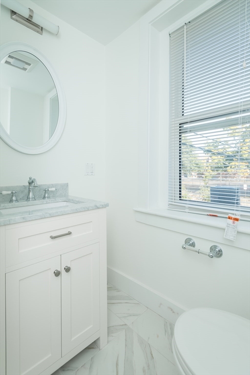 1620 Beacon Street Property Photo 27