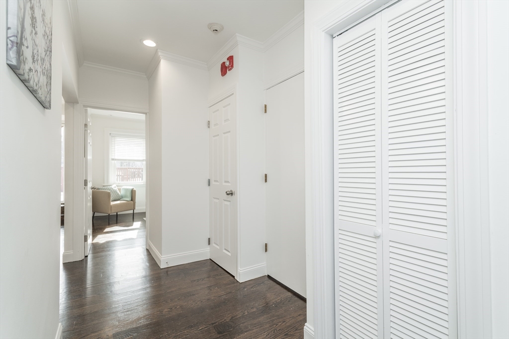 1620 Beacon Street Property Photo 34