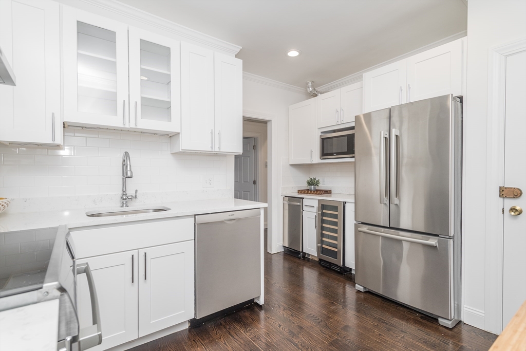 1620 Beacon Street Property Photo 37