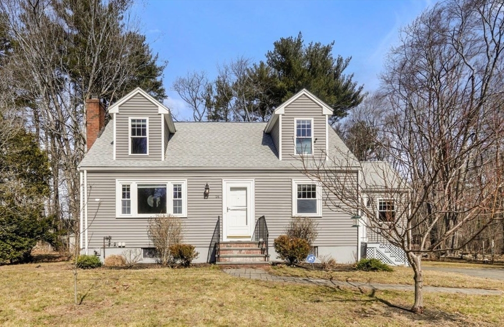 24 Cedar St Property Photo