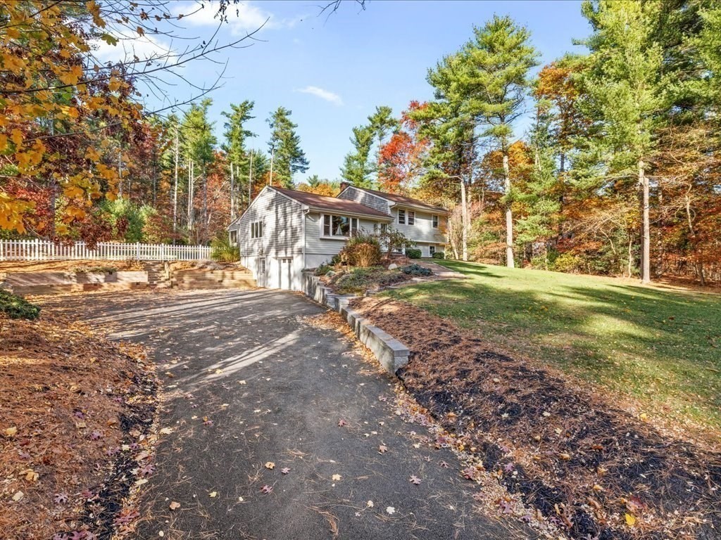 11 Cordwood Path Property Photo
