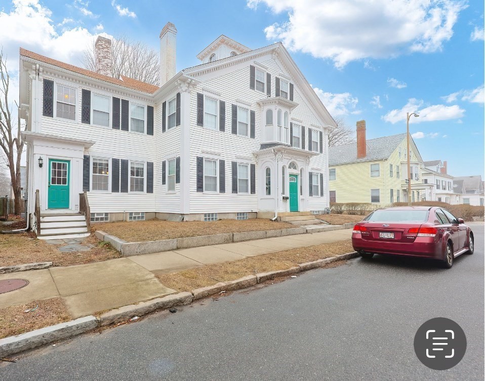 119 Hillman St Property Photo