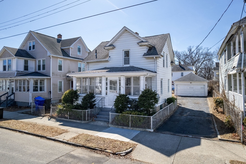 274 Commonwealth Ave Property Photo
