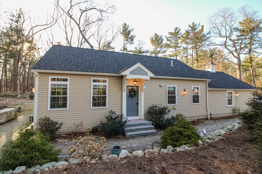 25 Forest Rd # B Property Photo