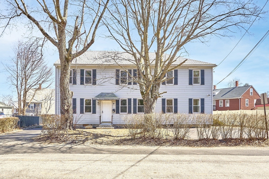 8 Village Street Property Photo