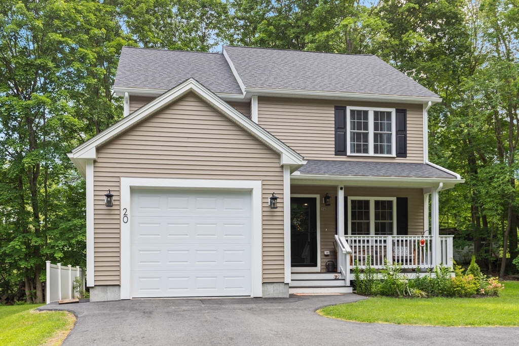 20 Farnum St Property Photo 1