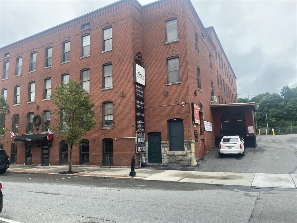 65 Water St Property Photo 1