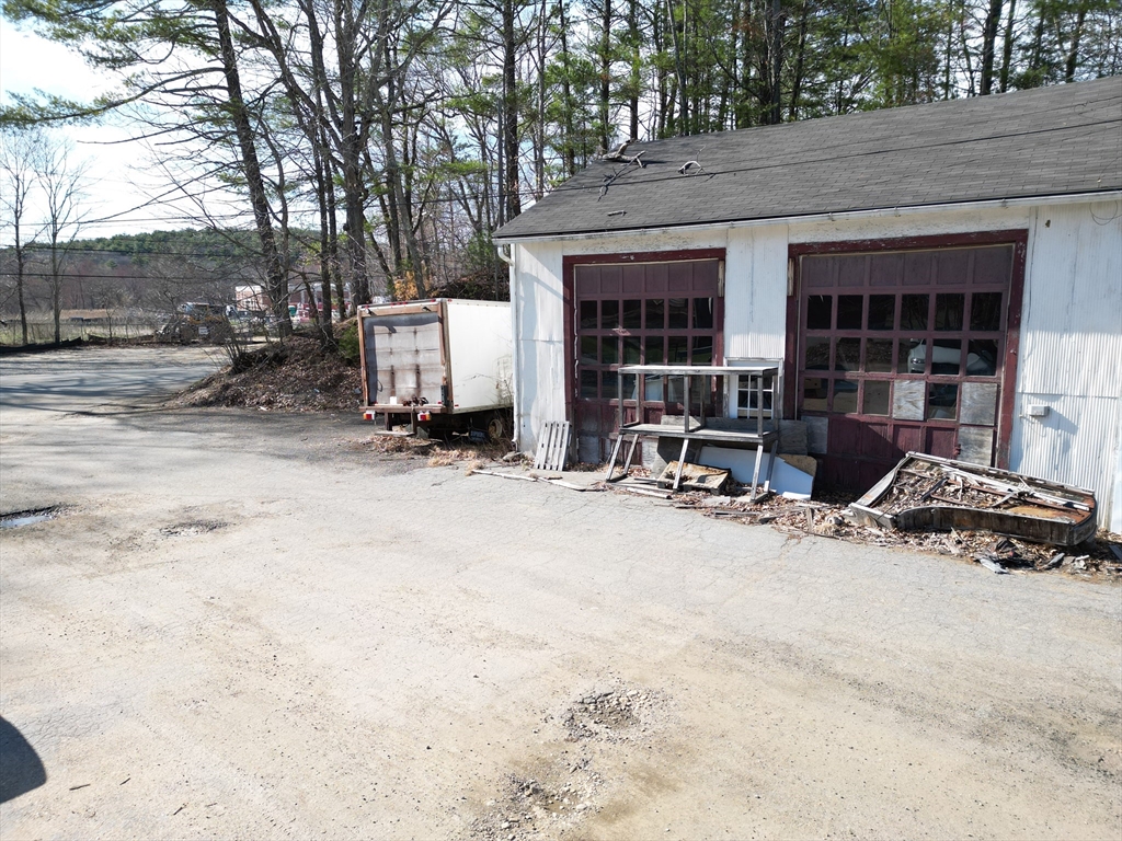 15 S Spencer Rd Property Photo 15