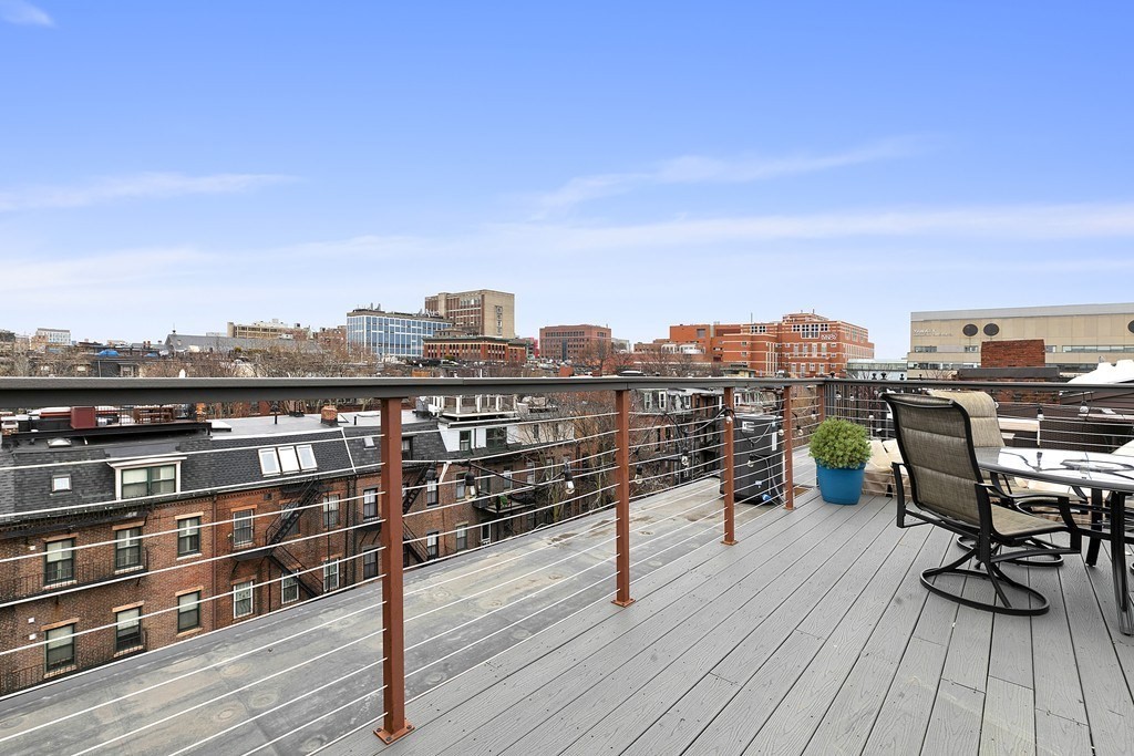 666 Massachusetts Ave Property Photo