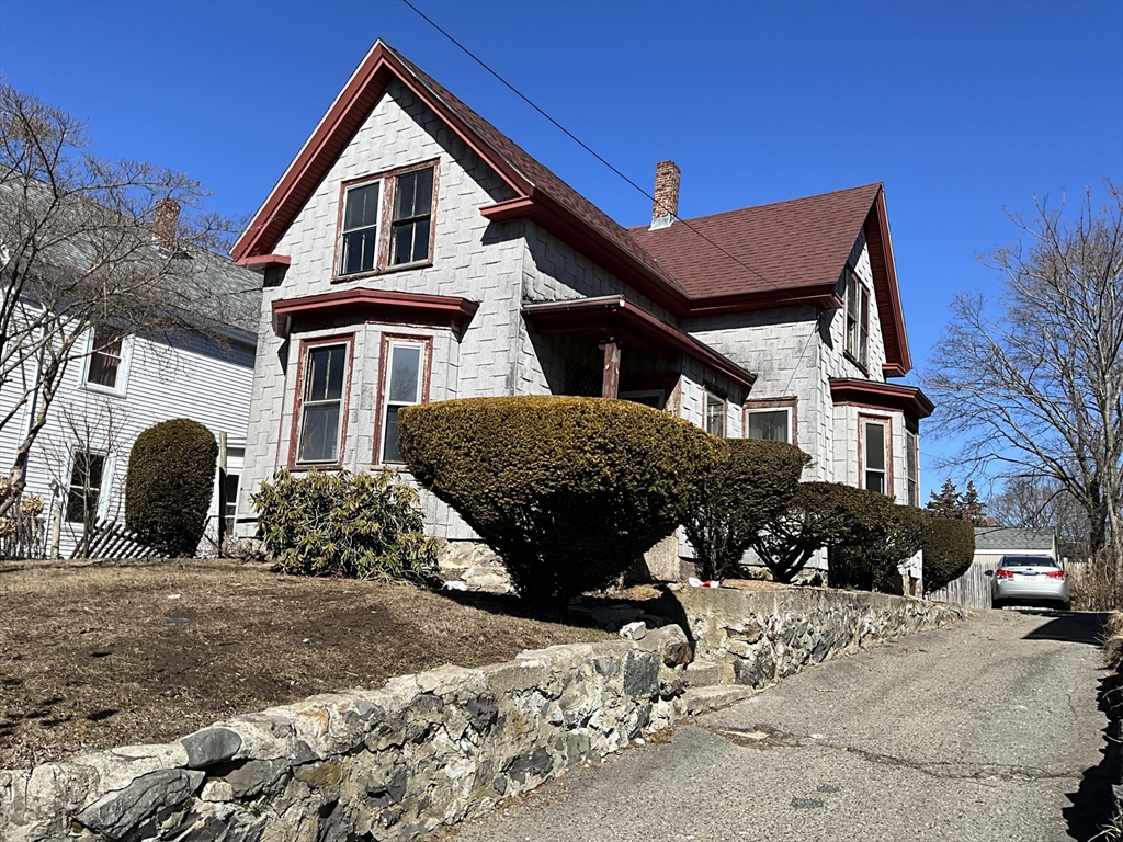 107 West St Property Photo
