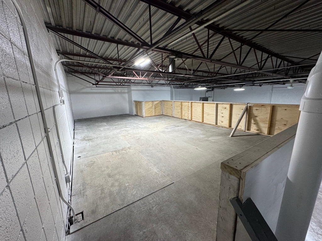 1 Panama Street Property Photo 5