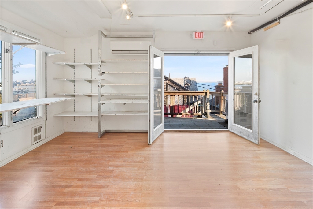 193 Commercial Street # 6b Property Photo 17