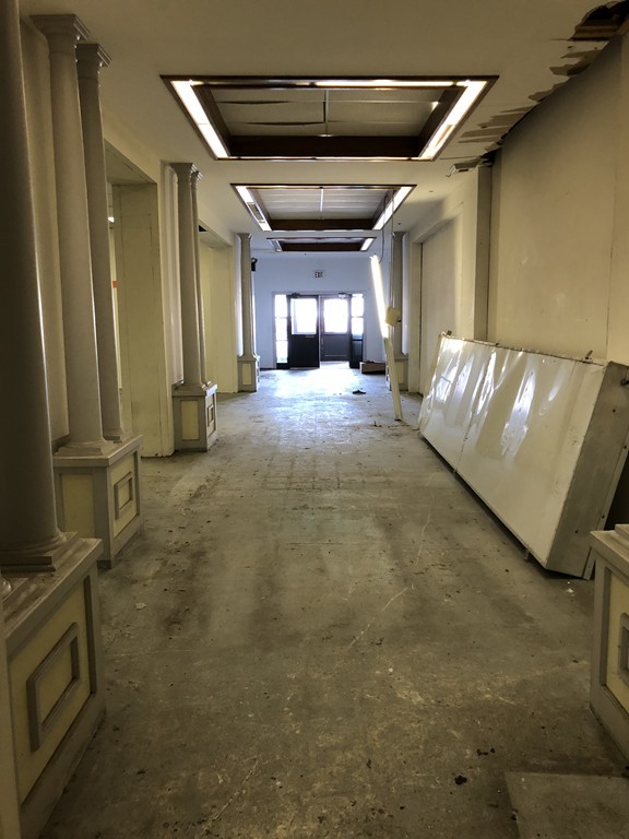 222 Main # B Property Photo 7