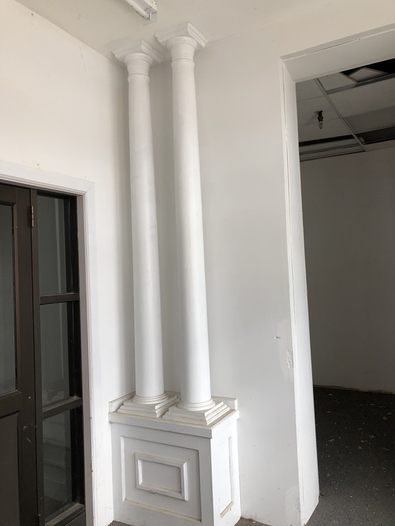 222 Main # B Property Photo 10