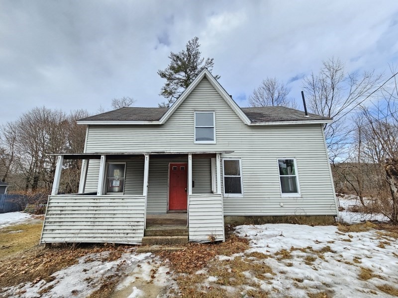26 Maple St Property Photo