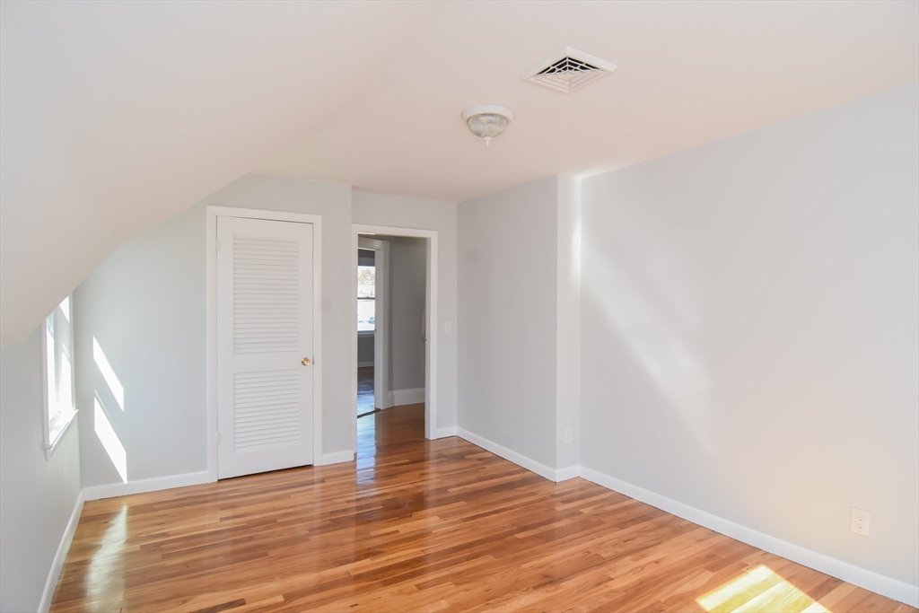 1 Hope Street Property Photo 23