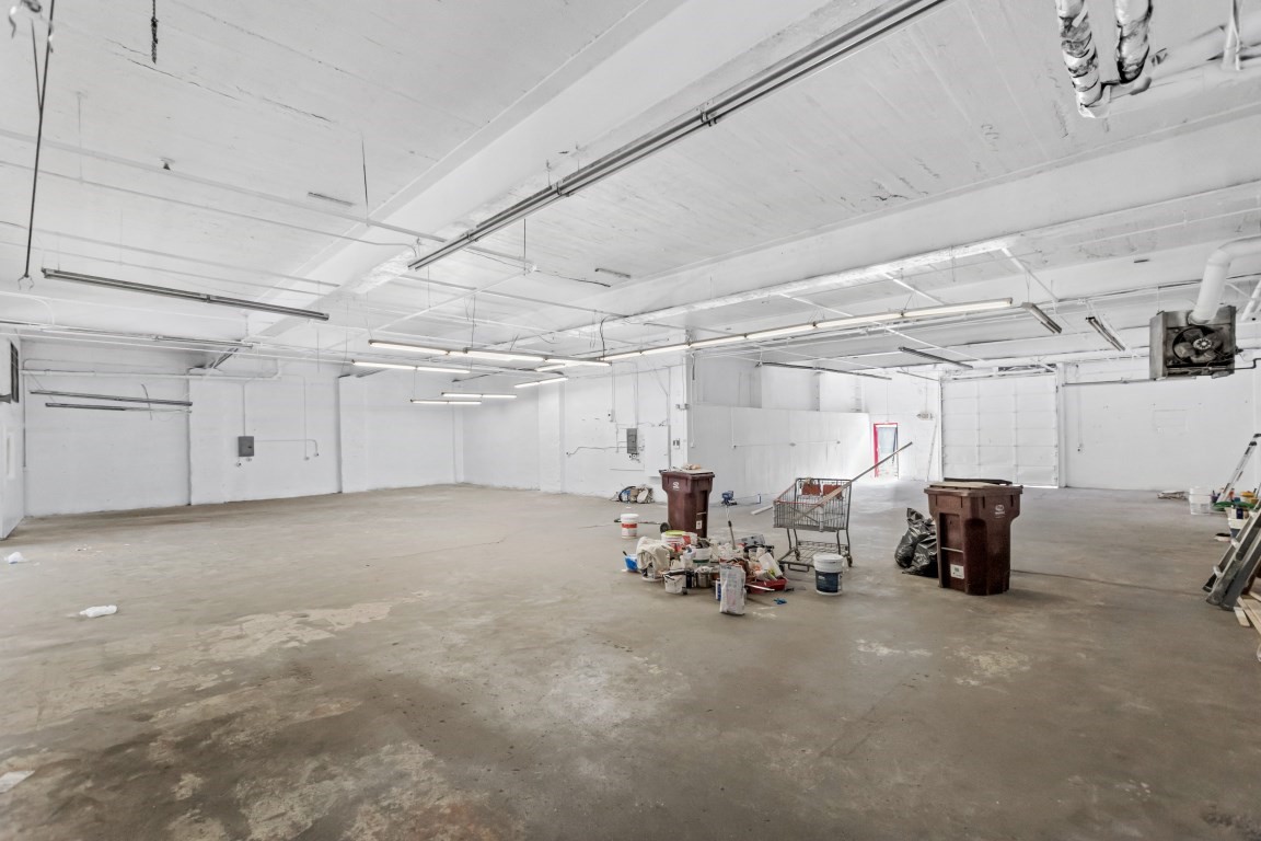 147 Broadway Property Photo 10
