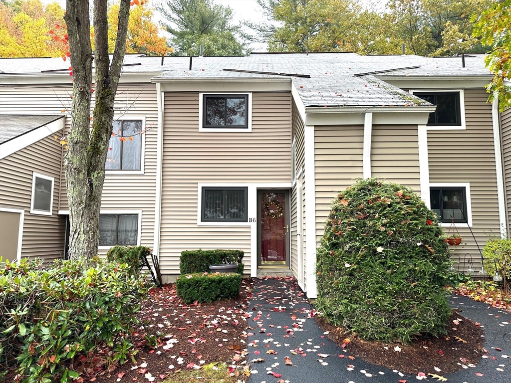 330 Sterling St # B6 Property Photo