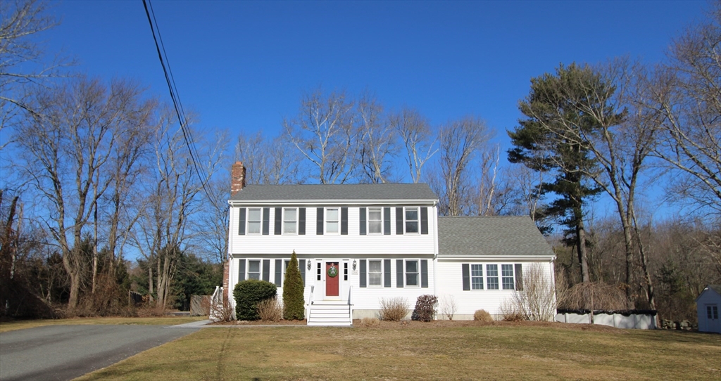 244 Curve St Property Photo