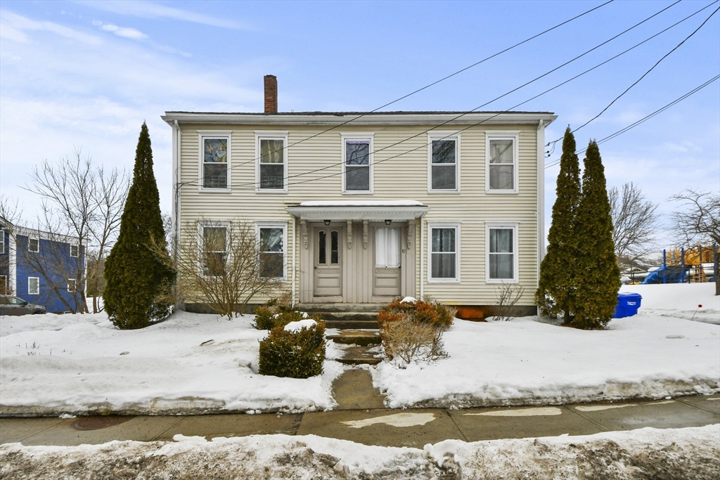 10 Elm St Property Photo