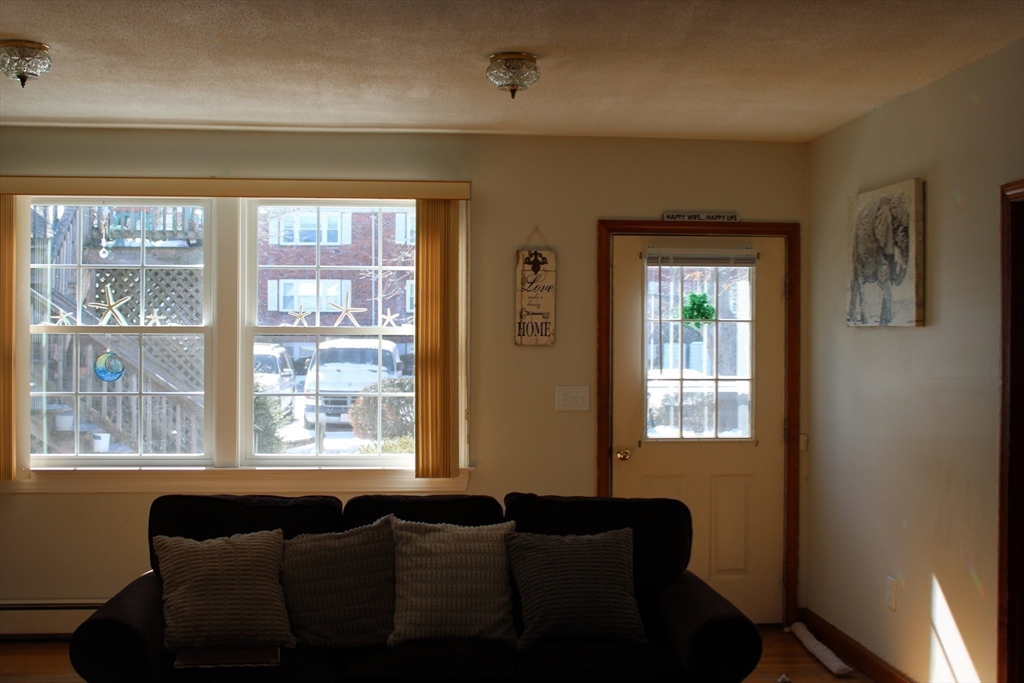 676 Bedford Street Property Photo 18
