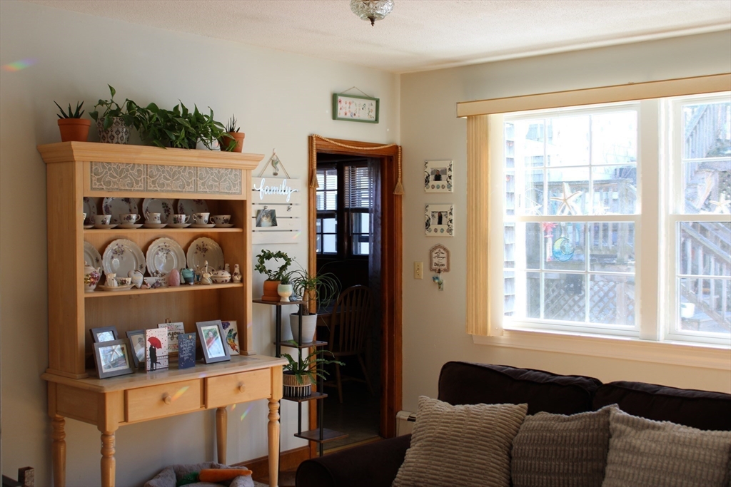 676 Bedford Street Property Photo 19