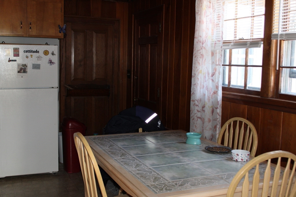 676 Bedford Street Property Photo 23