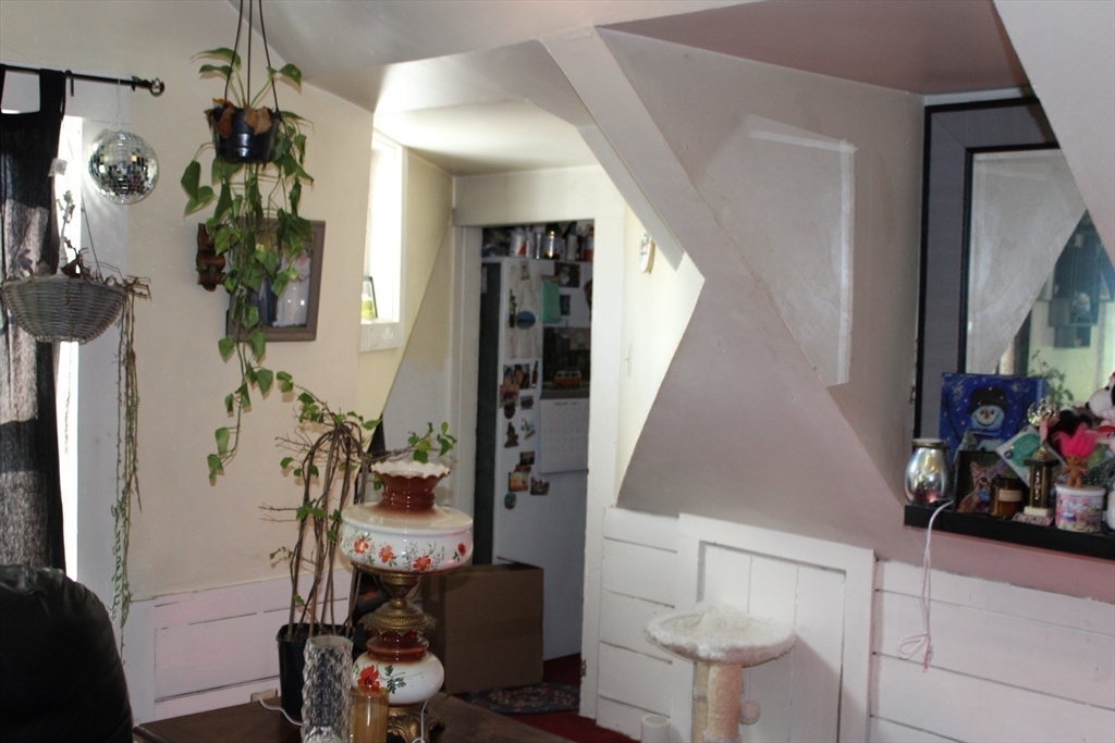 676 Bedford Street Property Photo 27