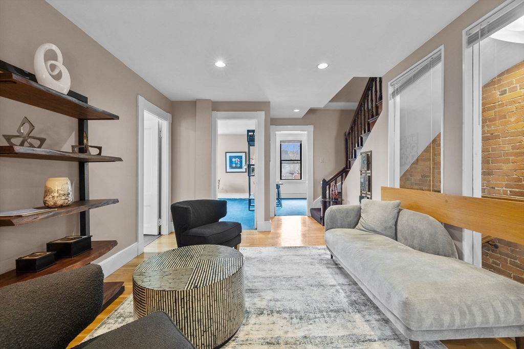 3-5 Harvard Ave # 3 Property Photo 3