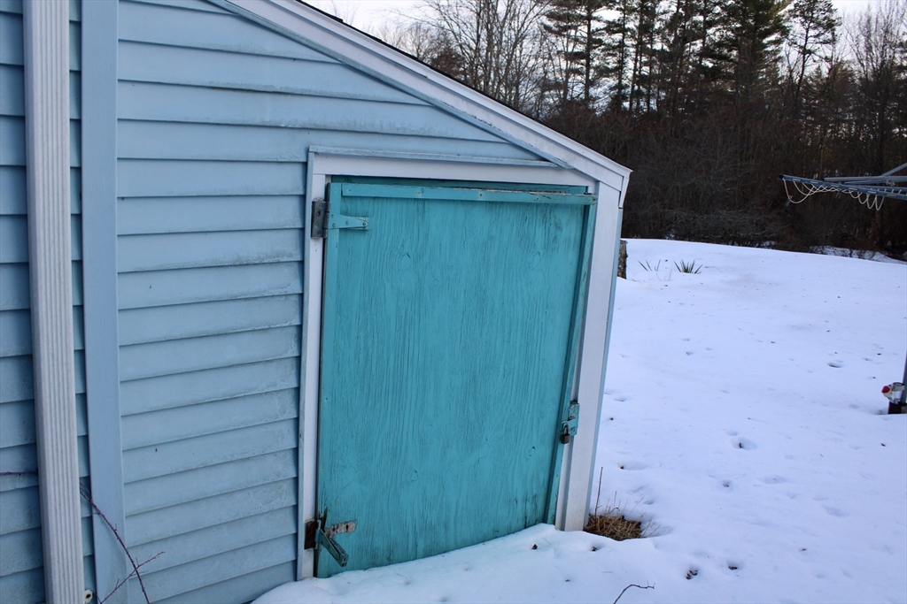 98-102 New Athol Rd Property Photo 6