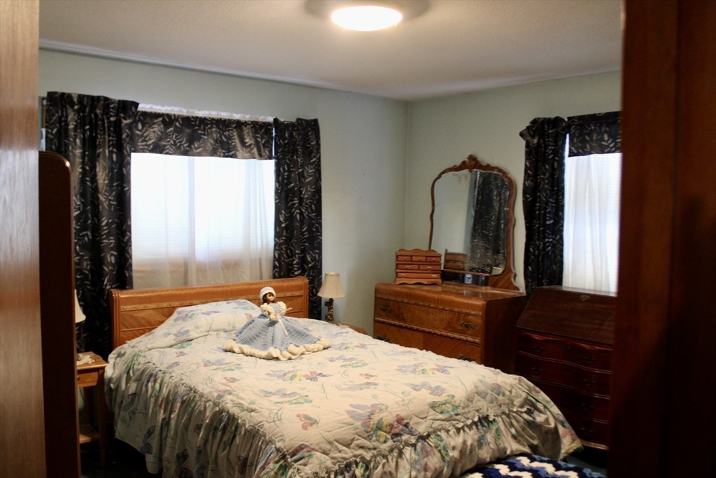98-102 New Athol Rd Property Photo 17