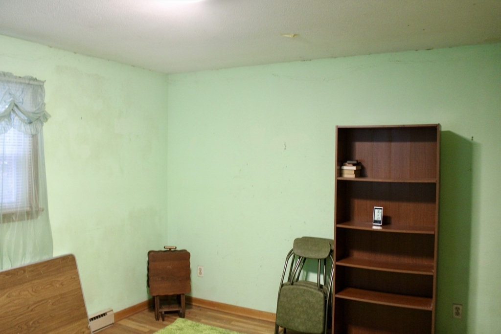 98-102 New Athol Rd Property Photo 18