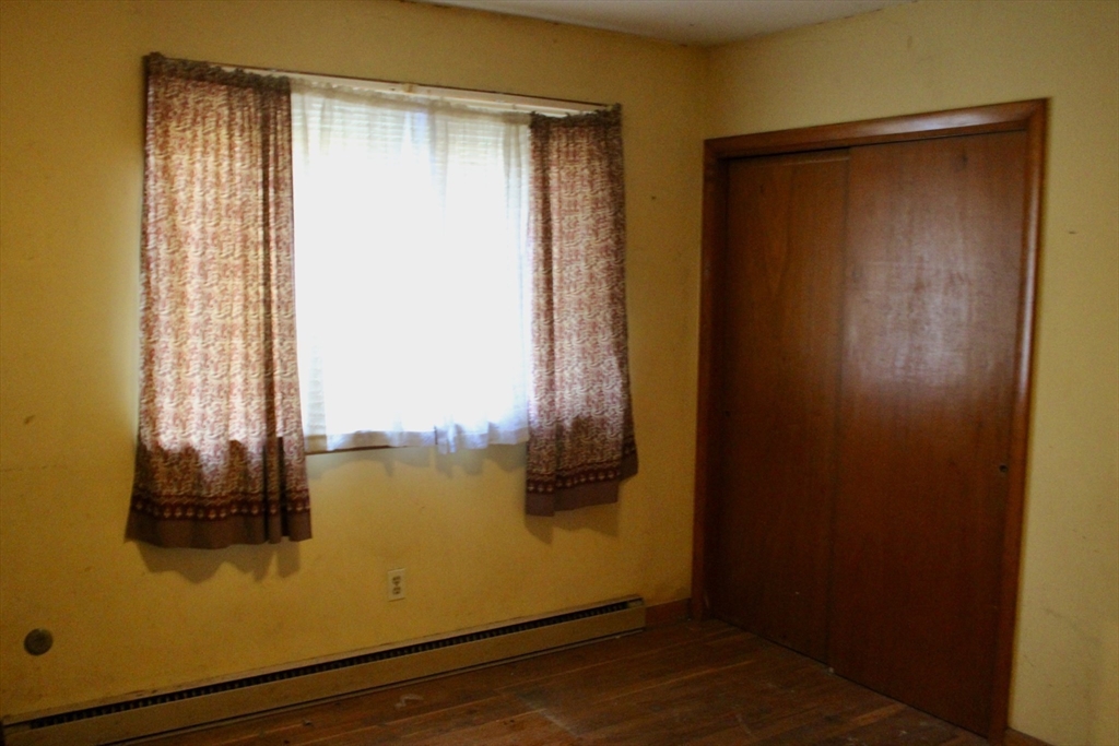 98-102 New Athol Rd Property Photo 19
