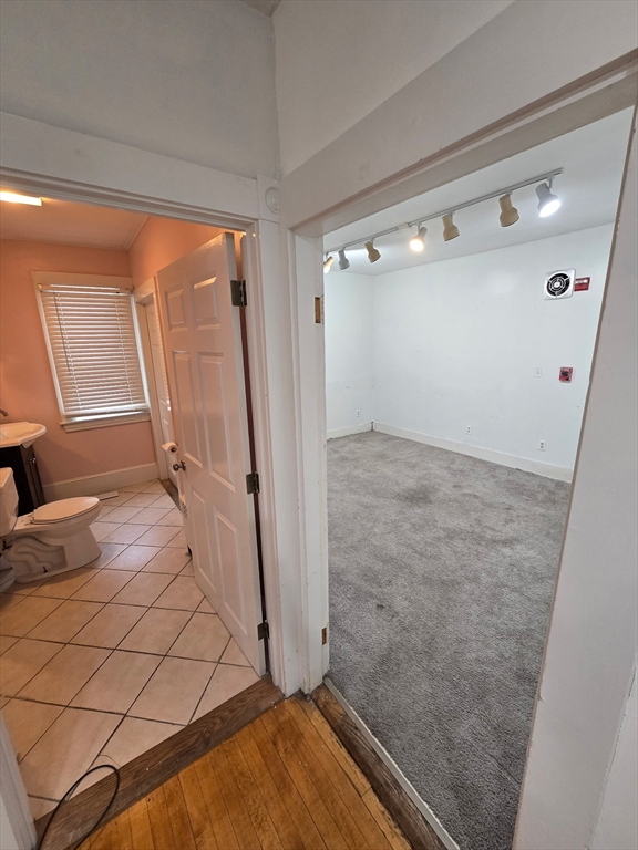 28 Main St # 102 Property Photo 6