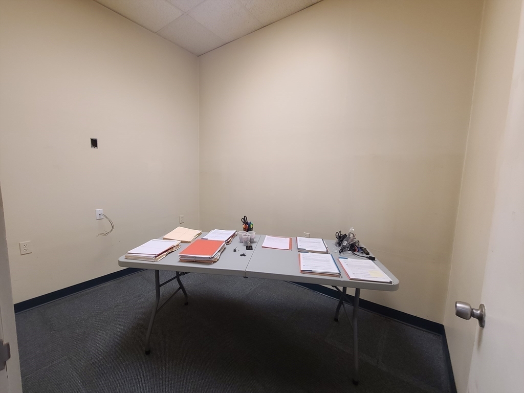 526 Sea Street Property Photo 10