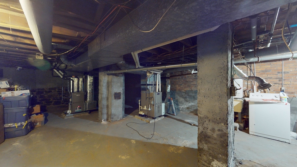 185-187 School St Property Photo 34